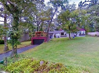 53 Orchard Ln, Saint Louis, MO