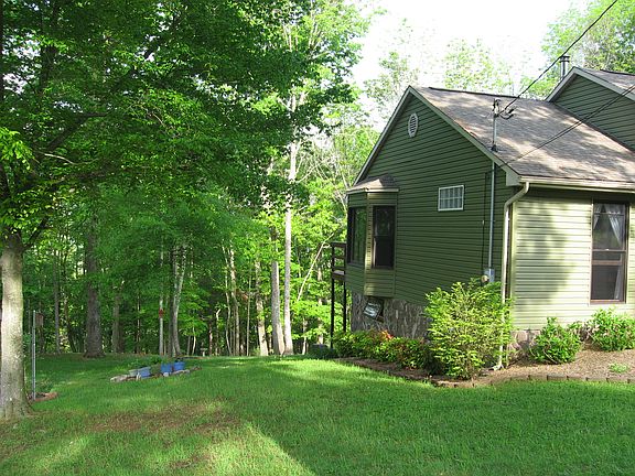 2nd image of 150 Regency Dr