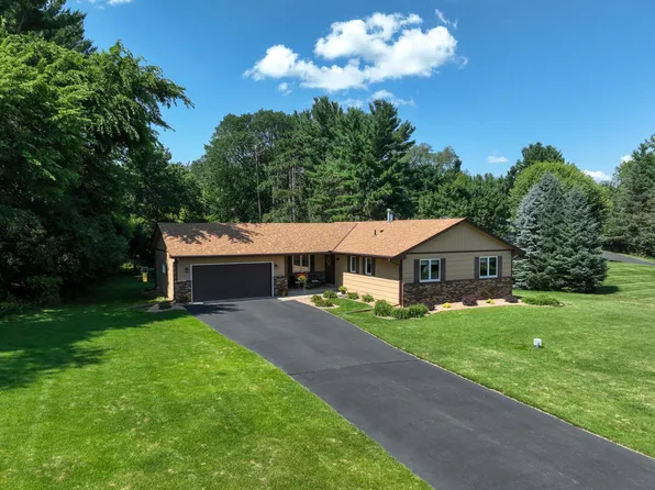 8810 42nd St N, Lake Elmo, MN 55042