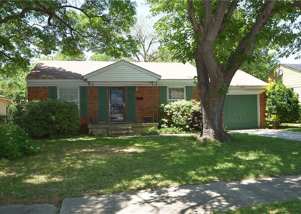 1st image of 10415 Cayuga Dr