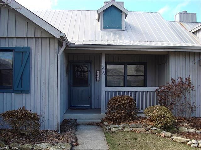 1st image of 903 Eagles Nest Ct