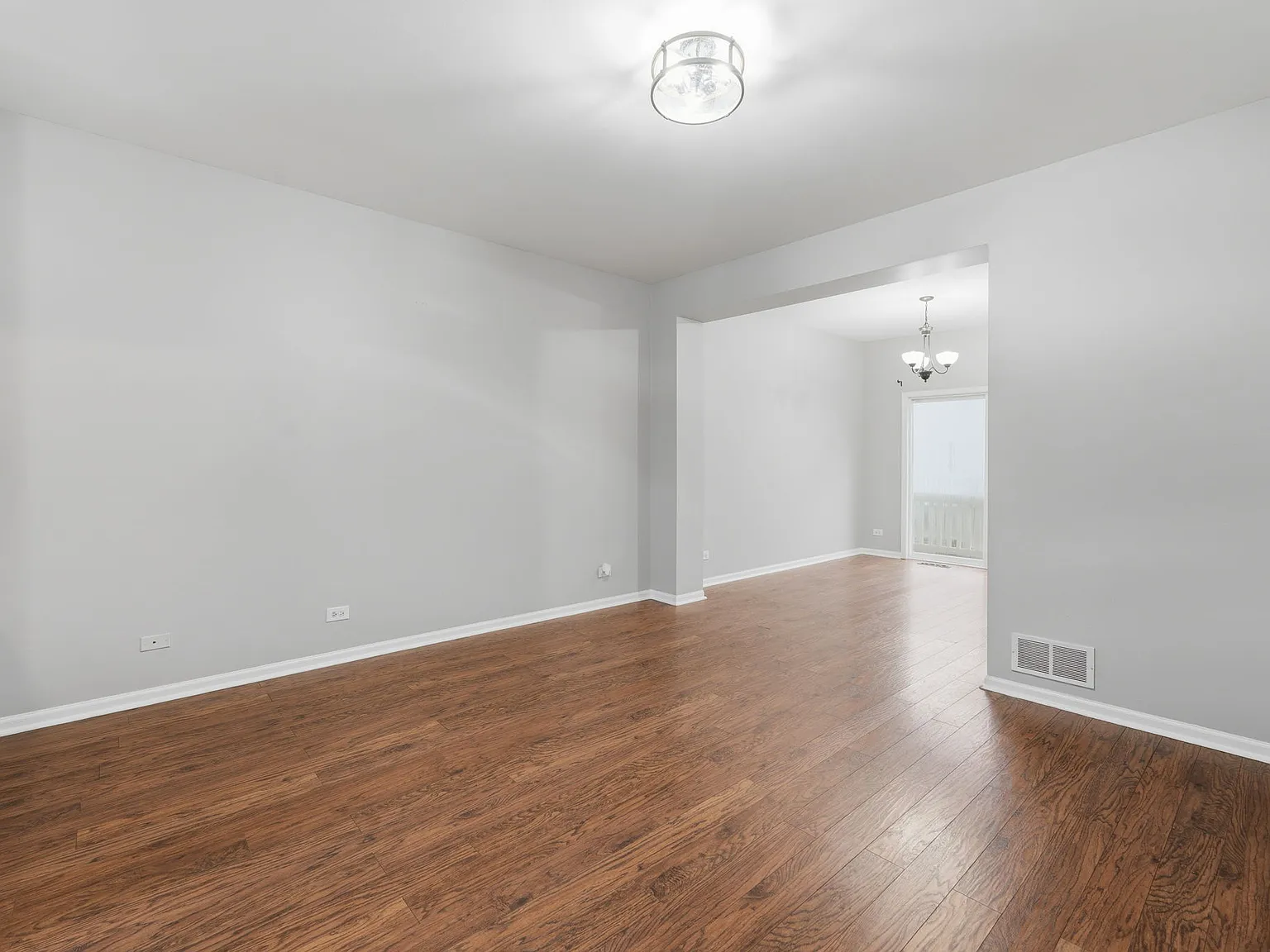 1464 Cambria Dr #3 — Photo 2