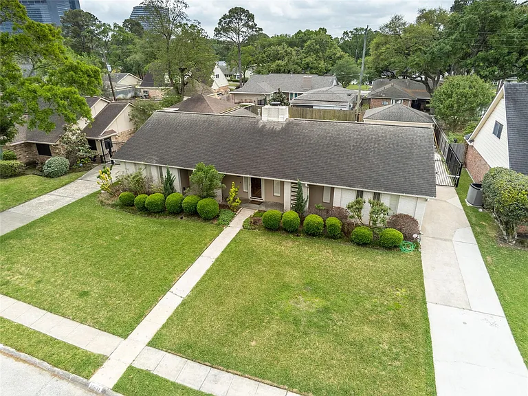 10631 Del Monte Dr — Photo 34