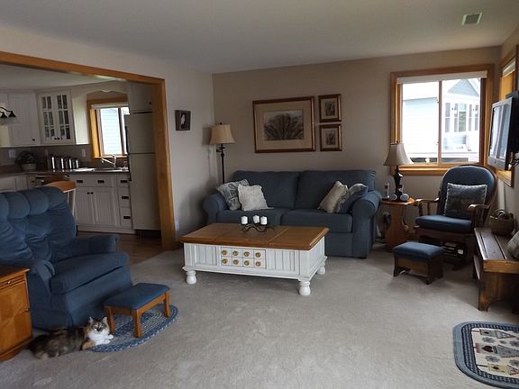 3rd image of 3656 Little Island Dr