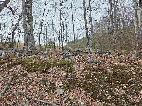 5th image of 1095 Slate Ledge Road