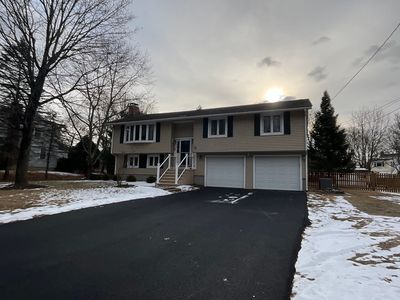 82 West St, Medfield, MA, 02052