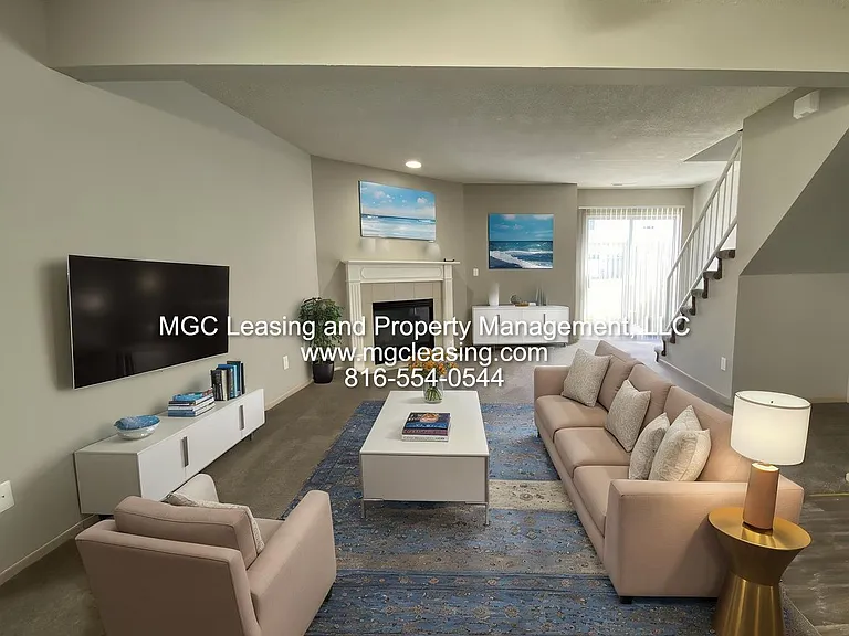 1009 Garden Dr — Photo 1