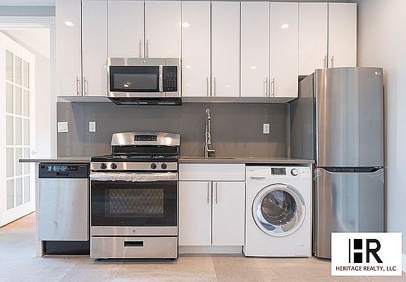 4th image of 854 W 180th St APT 6G