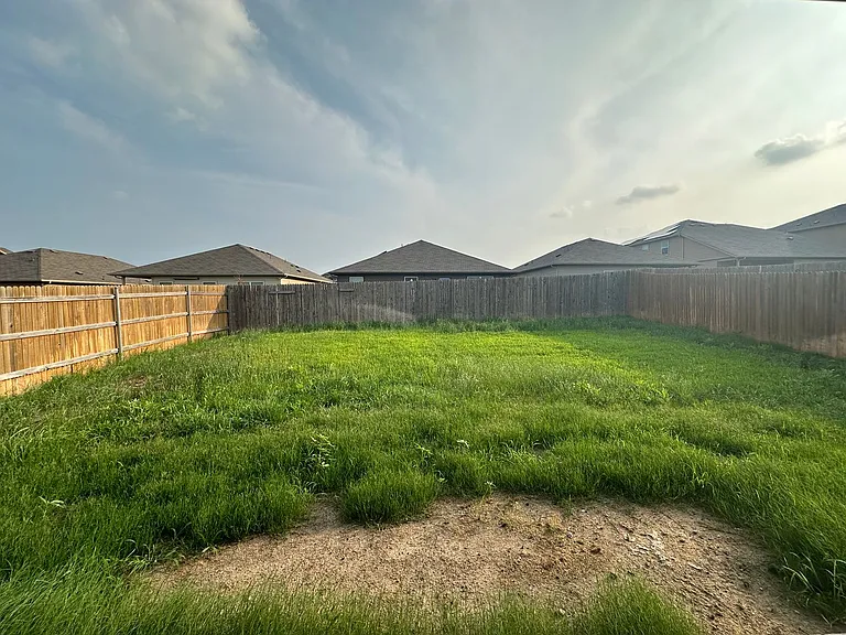 15205 Siberian Elm Ln — Photo 25