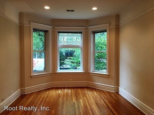 1st image of 5240 N Glenwood Ave #1