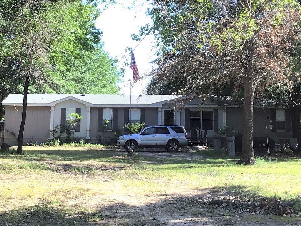 1st image of 123 Lakeshore Dr
