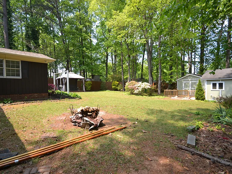 806 Kingswood Dr — Photo 40
