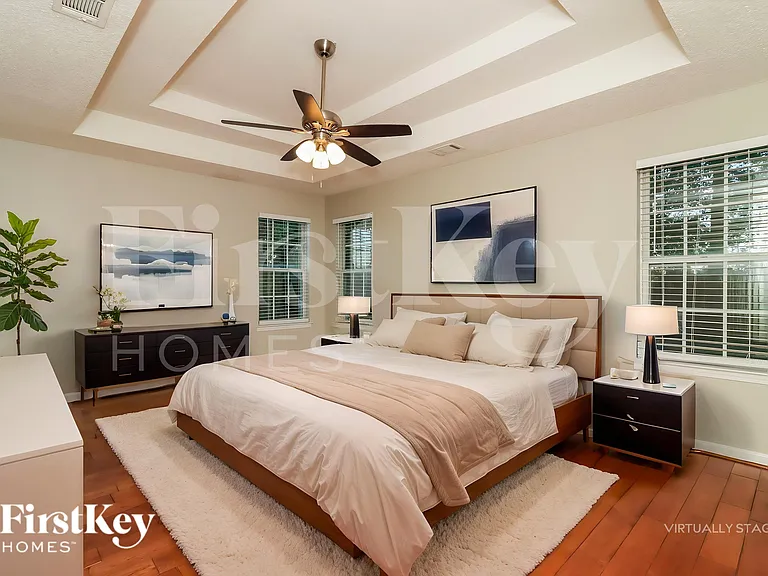 1310 Invermere Dr SE — Photo 12