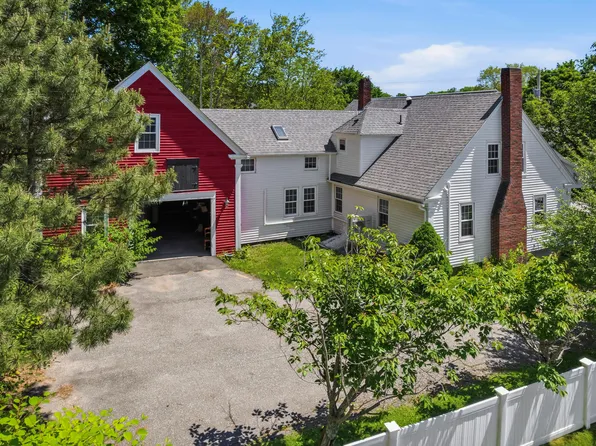 8 Mills Road, Newcastle, ME 04553