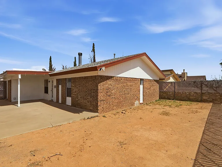 10969 Duke Snider Cir — Photo 27