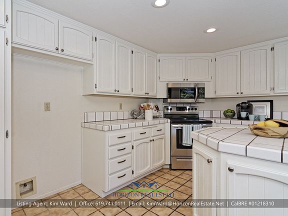 4th image of 12526 Chetenham Ln