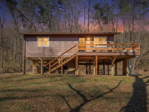 12155 Back Valley Rd, Soddy Daisy, TN 37379