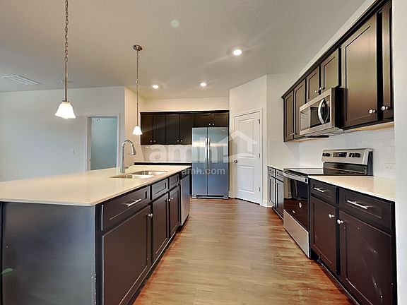 4th image of 33817 Widman Way