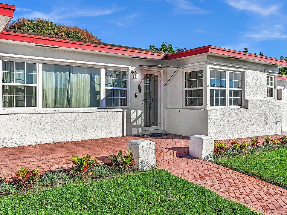 1st image of 301 Gulfstream Dr