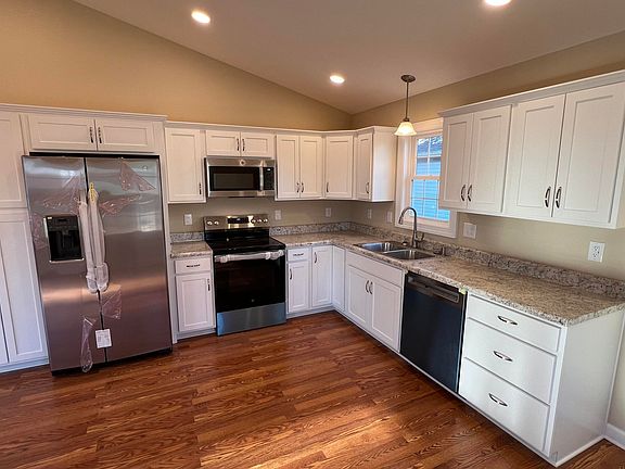 2nd image of 1710 Wallace Ave NE