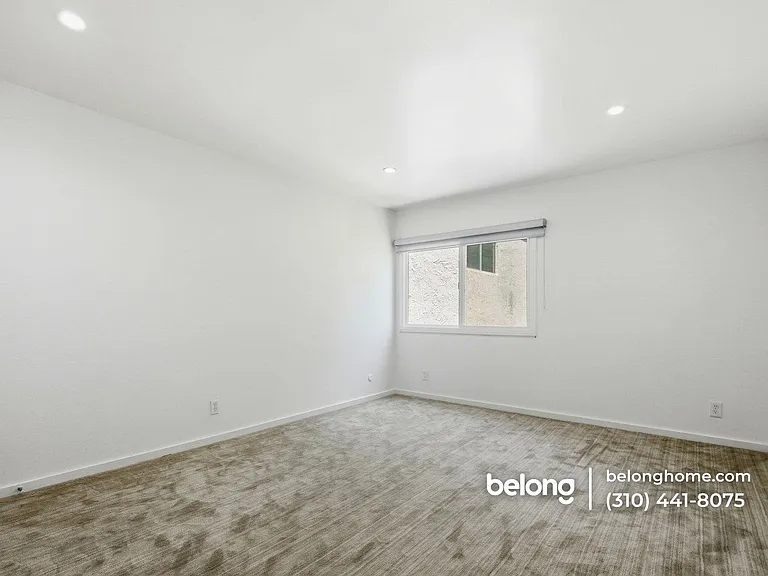 5950 Canterbury Dr #C312 — Photo 12