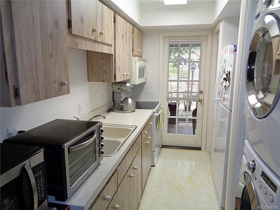 4th image of 669 W Wild Pine Cir