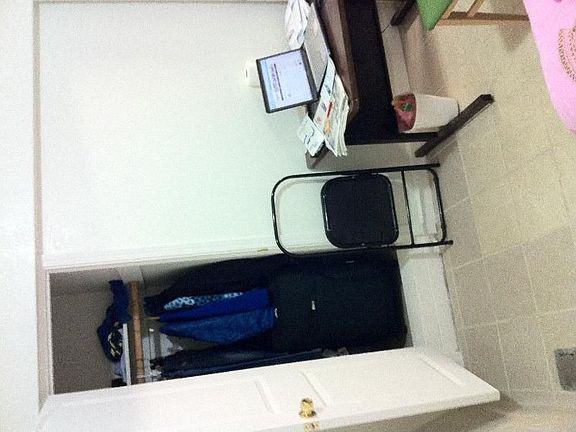 Room 1 Closet
