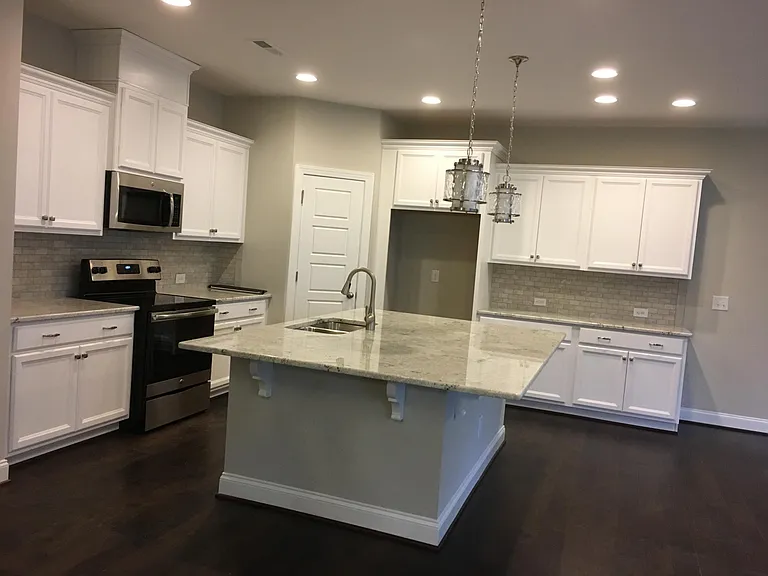 205 Hensley Oak Way — Photo 9