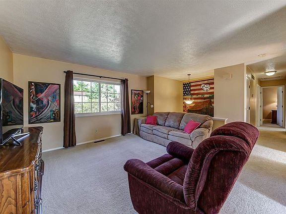 2nd image of 3477 Misty Creek Dr