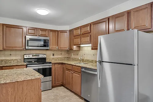 1115 Massachusetts Ave #2 Photo 1