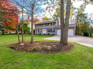 3028 Thornton St NW, North Canton, OH