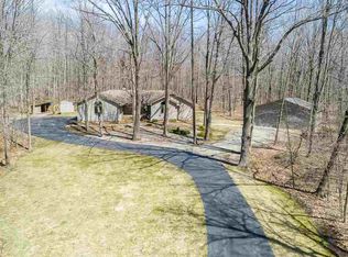 5172 N Fox Rd, Sanford, MI 48657
