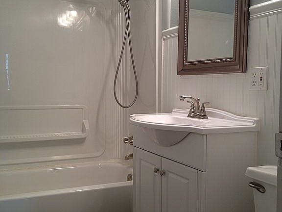 Upstairs Bath
