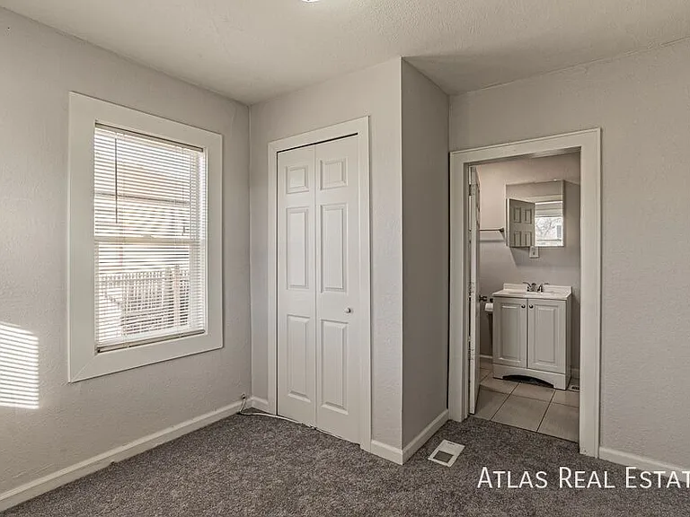 398 S Raleigh St — Photo 13