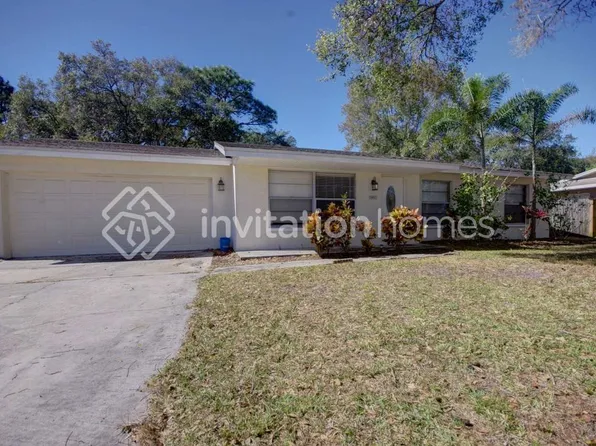 2092 59th Way N, Clearwater, FL 33760