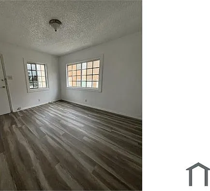 1462 E 92nd St #1 — Photo 2