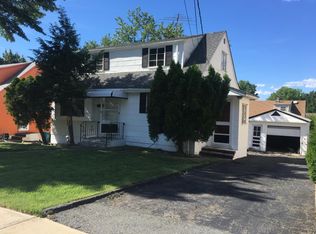 82 Elm Ave, Fairview, NJ 07022