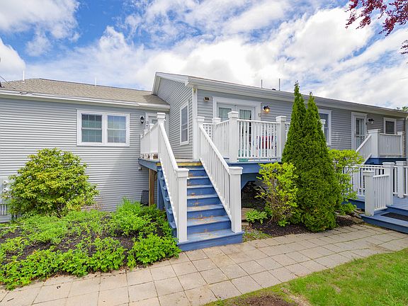 2nd image of 12 Hilltop Drive #12