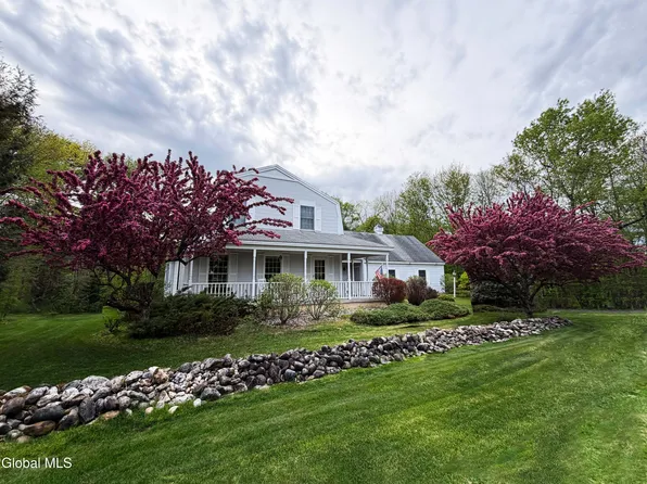 96 Hunter Lane, Queensbury, NY 12804