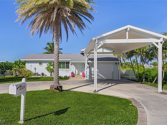 2nd image of 2729 N Ibis Ct