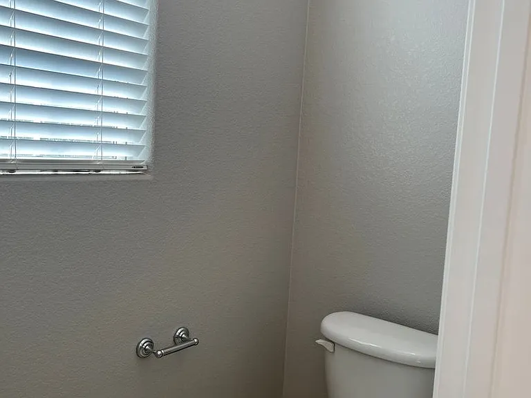5981 Honeysuckle Ridge St — Photo 8