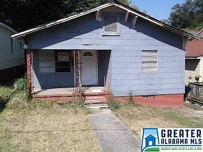 2nd image of 5910 Terrace Ave