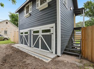 113 W 7th St UNIT 2, Elgin, TX 78621