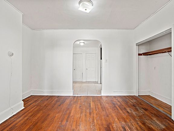 5th image of 417 19th St
