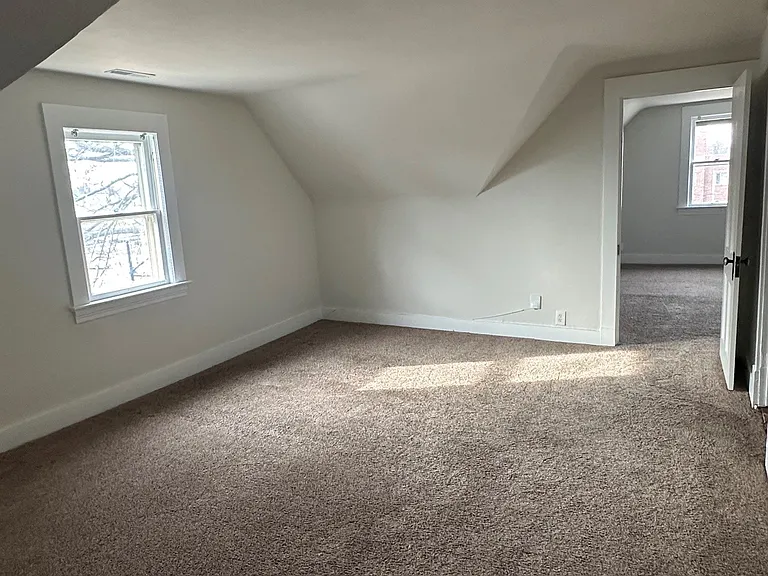 14533 Clifton Blvd #3 — Photo 17