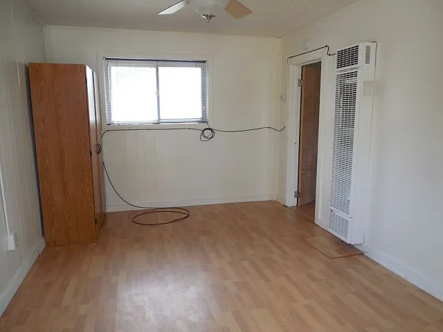 3724 Roosevelt Ave — Photo 3