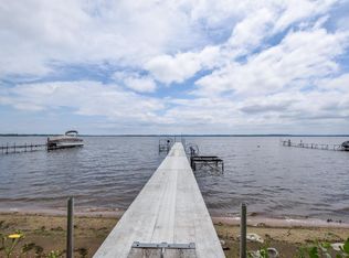 W8583 E Lake Dr, Fort Atkinson, WI 53538