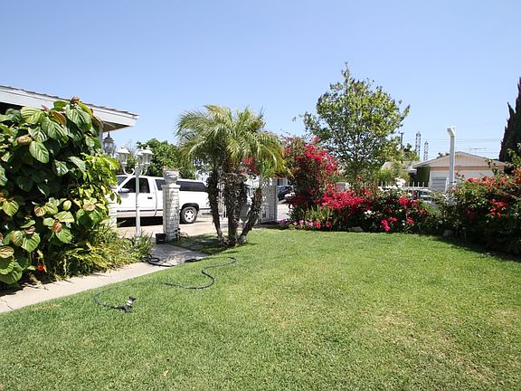 3rd image of 1043 San Patricio Dr