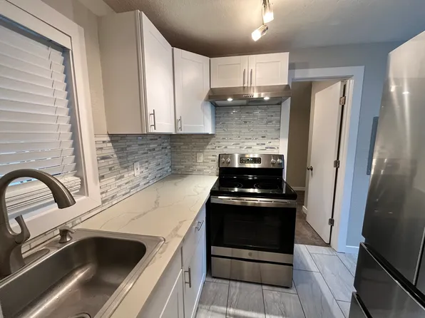 Hazel Dell Apartments
