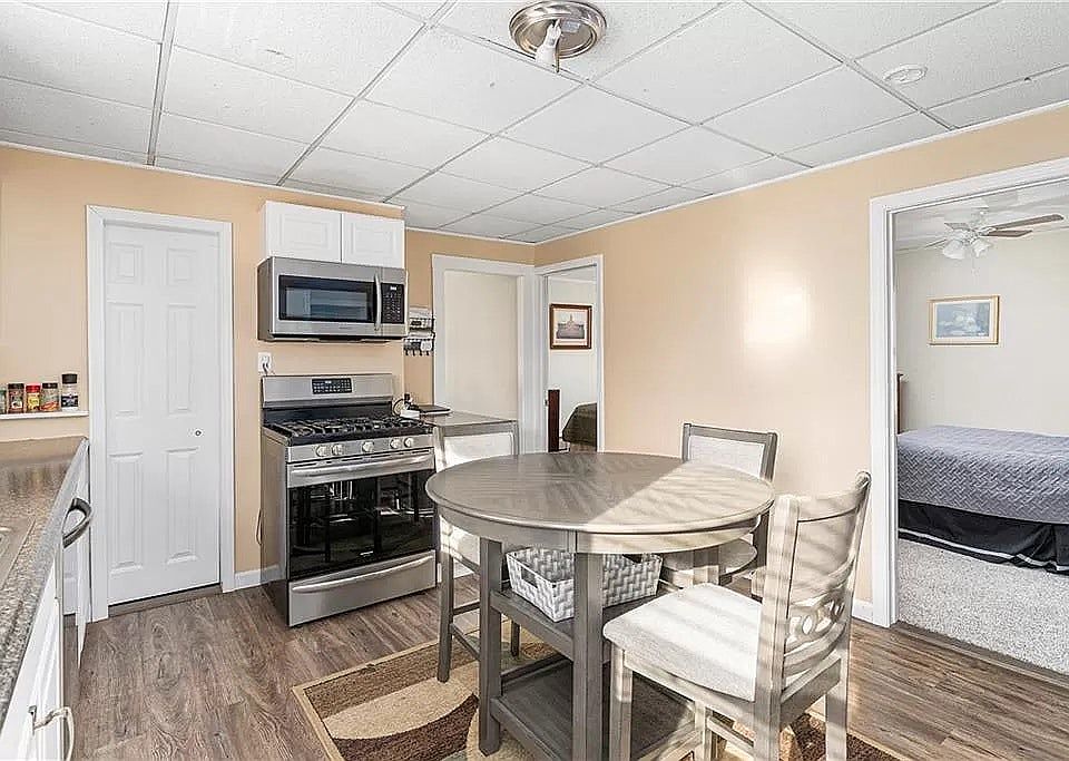 Kitchen and bedrooms